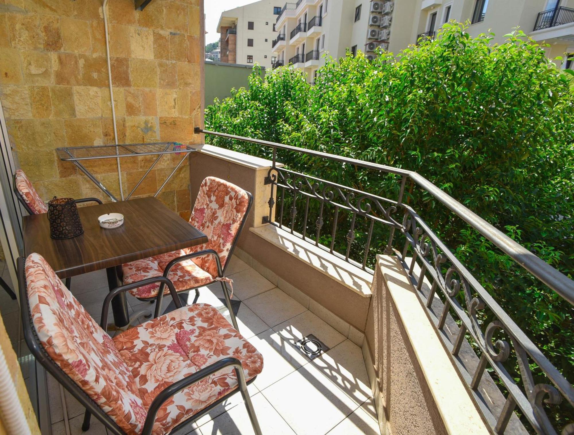 Apartment Golden Lavender Budva Exterior photo